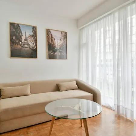 Champs De Mars Eiffel Tower Spacious 1br *